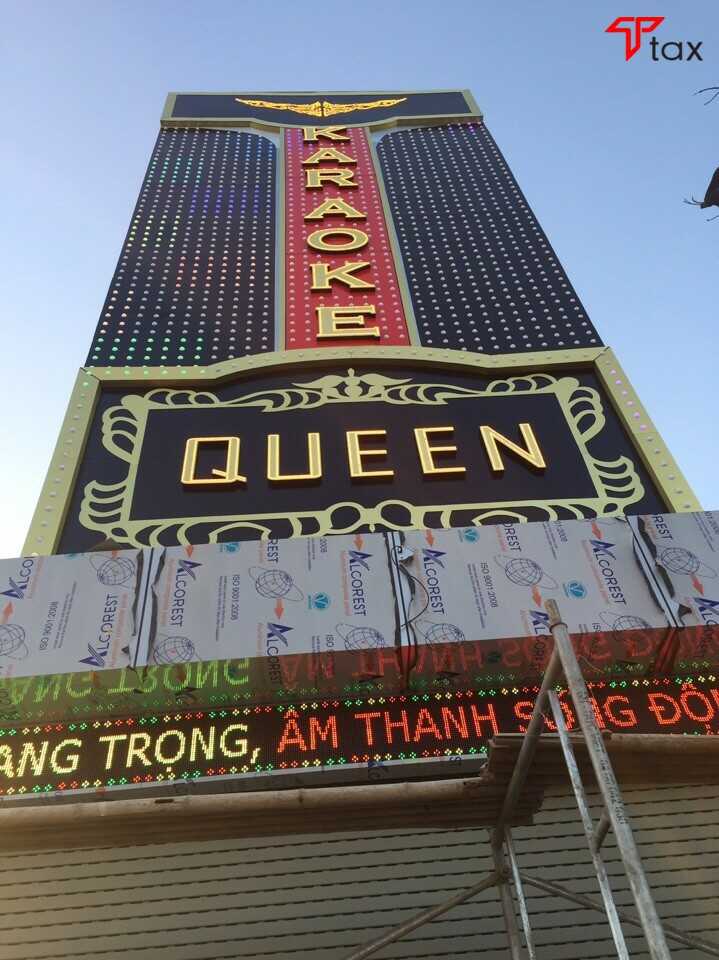 Bảng hiệu karaoke bắt mắt